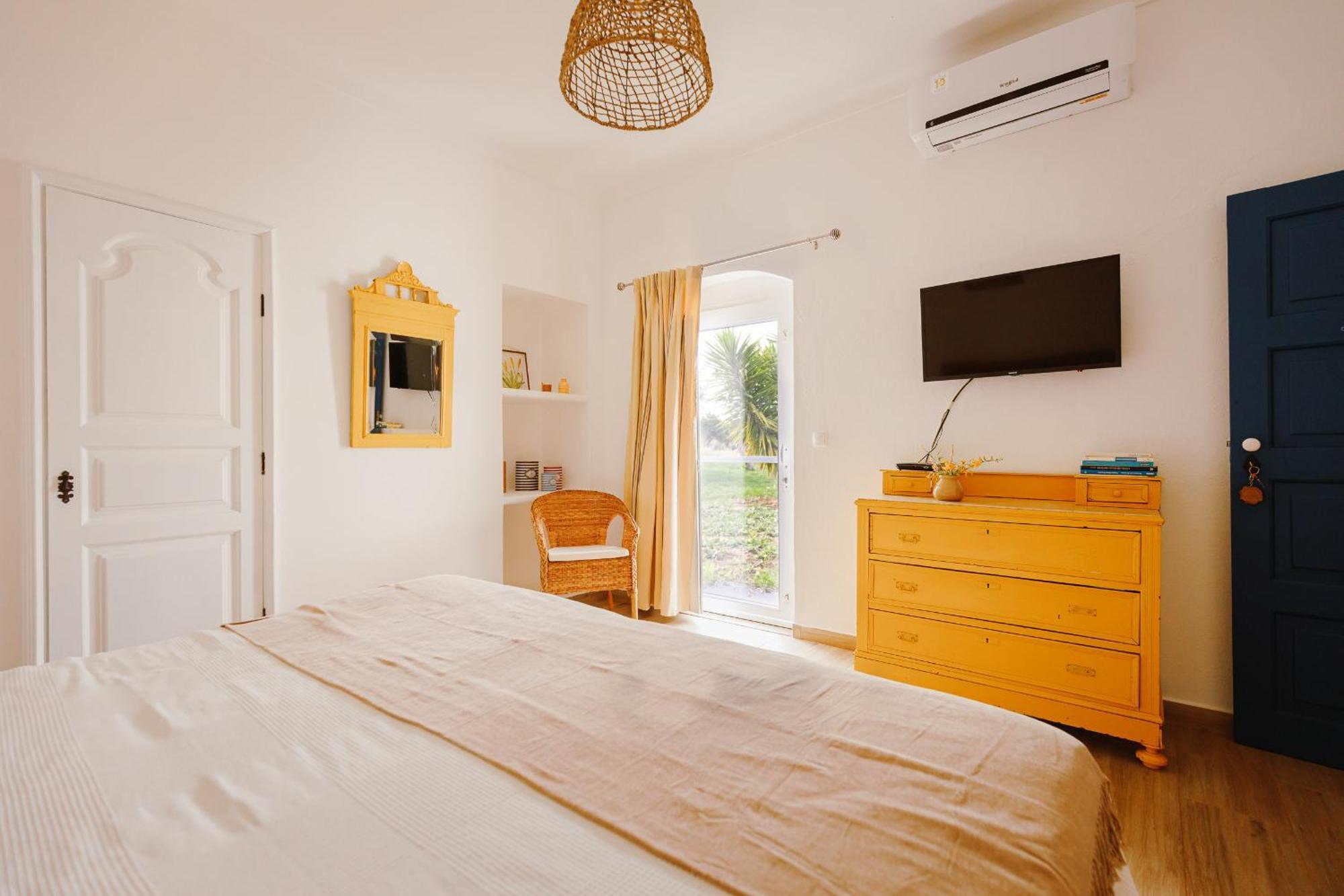 Monte Do Ramalho Villa Avis Exterior photo
